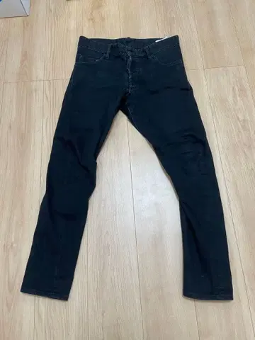 DSQUARED2 슬림핏 블랙 데님