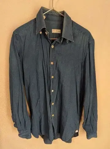 에리코 포르미콜라 셔츠 39 사이즈