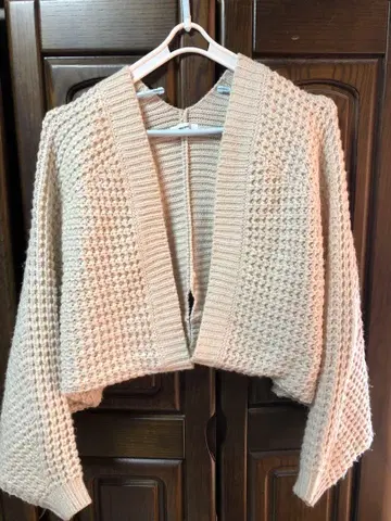 베이지 니트 가디건 크롭 기장