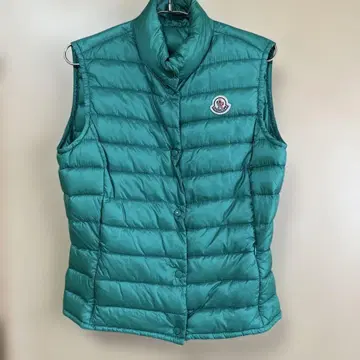 MONCLER 터콰이즈 다운 베스트