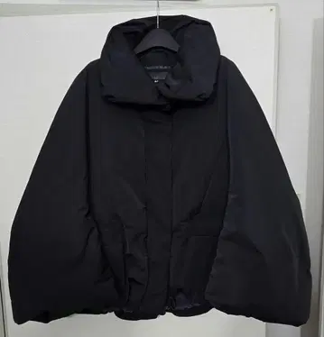 2025 모델 유니클로 +J 질 샌더 콜라보 하이브리드 다운 L