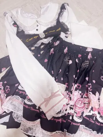 LIZLISA 메니 하트 애프터눈티 패턴 셋업