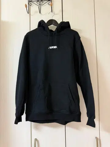 AUTOID 블랙 후드 부착 후드티 L 사이즈 상당