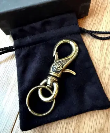 새상품급 BLACK SIGN x Argent Gleam 키링 (브라스제)