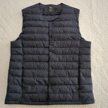 UNIQLO 울트라 라이트 다운 다운 베스트 L 네이비