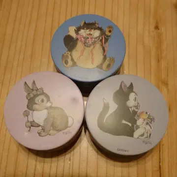 히구치 유코 Disney 아티스트 컬렉션 핸드 크림 빈 통 세트