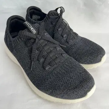 SKECHERS 스케쳐스 와이드핏 스니커즈 24cm