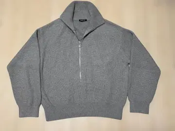 GALERIE VIE 프론트 ZIP 니트 프리 사이즈