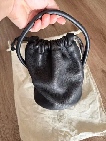 Aeta Aeta / DA110 HANDLE POUCH :s