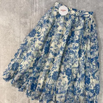 택 포함 새상품 [새상품급] 마냐나스 엘테 벌룬 스커트 [F]