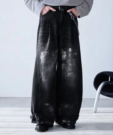 블랙 라메 페인트 가공 와이드 팬츠