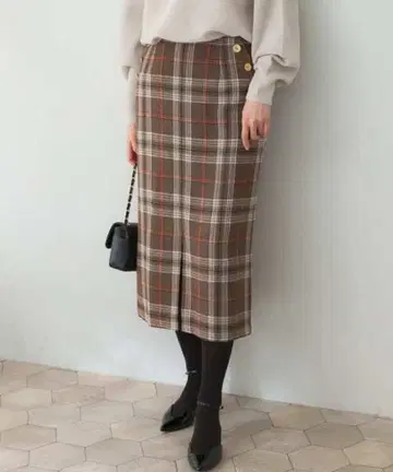 URBAN RESEARCH ROSSO 버튼 디자인 타이트 슬릿 스커트