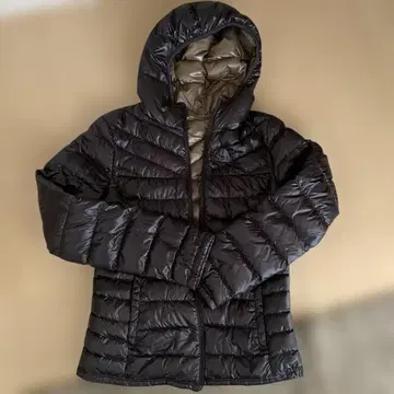 UNIQLO 프리미엄 울트라 라이트 다운 자켓 [ M ] 다크 브라운