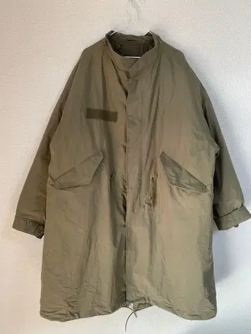 올리브 모즈 코트 퀼팅 안감 부착