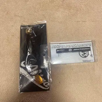 Dphiten 아키나 나카모리 스트랩 블랙