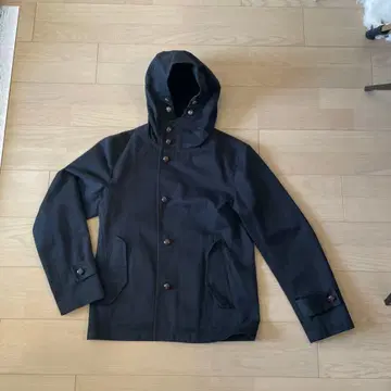 네이비 후드 부착 자켓 에디피스