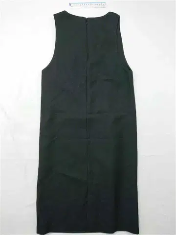 로쏘 ROSSO 어반 리서치 슬리브리스 원피스