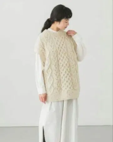 *카구레 페루 컬러 네프 니트 베스트*