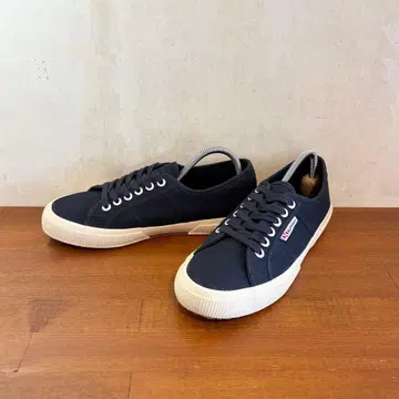 새상품급 스페르가 2750 네이비 24.5cm 캔버스 400