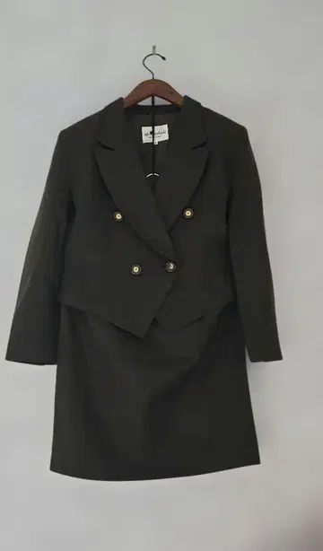 miss ashida 셋업 올리브 그린 9