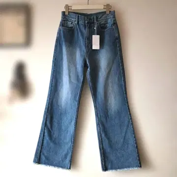 센스 오브 플레이스 세미 플레어 부츠컷 데님 프린지 밑단 새상품