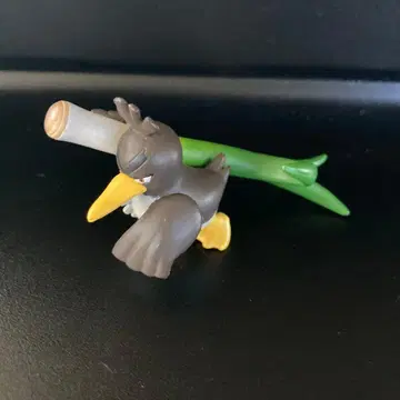 포켓몬 몬코레 박스 카모네기 갈라르의 모습