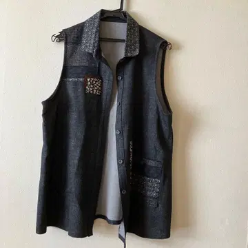 시니어 패션 슬리브리스 자켓 블랙 가볍고 주름이 잘 지지 않는