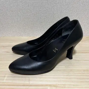 새상품급 리즈라피네 펌프스 포멀 검정 블랙 22.5cm