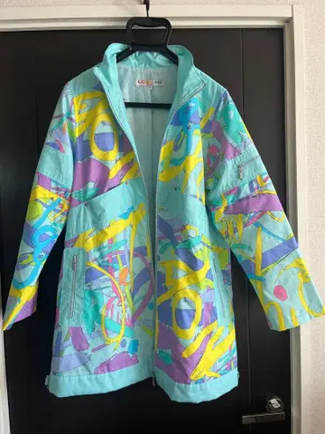 LEO SPORT 그래픽 프린트 자켓 사이즈 4