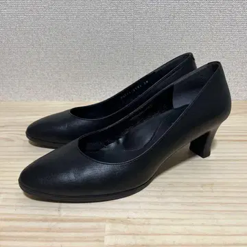 새상품급 리갈 블랙 platinum 펌프스 24cm