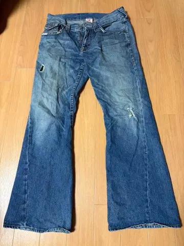 트루릴리젼 부츠컷 데님 라이트 블루