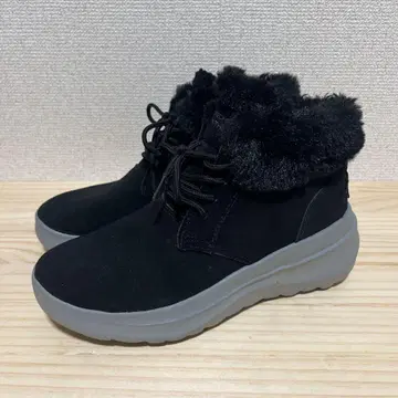 새상품급 스케쳐스 블랙 보아 부츠 22.5cm