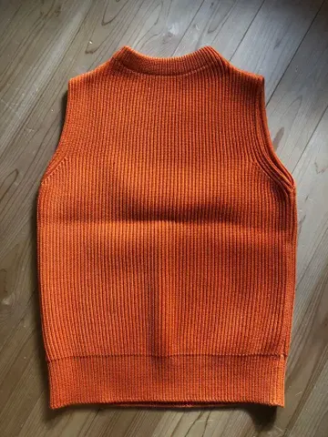 ANDERSEN-ANDERSEN 오렌지 슬리브리스 베스트