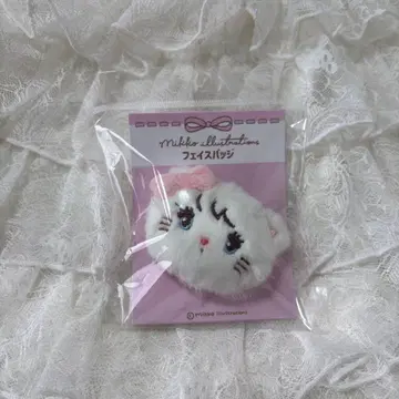 mikko 무스 페이스 배지