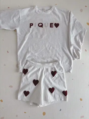 하트 무늬 룸웨어 세트