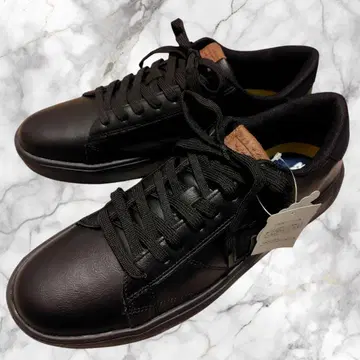 moz 블랙 스니커즈 26cm