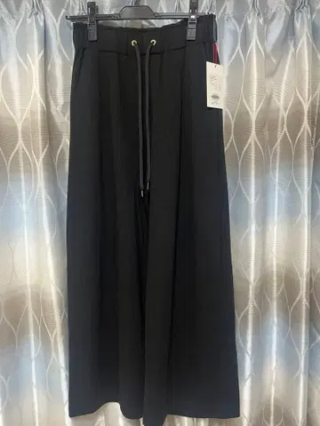 [ 새상품 ] PASSIONE 블랙 와이드 팬츠