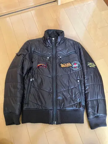 다크 브라운 자켓 패치 포함