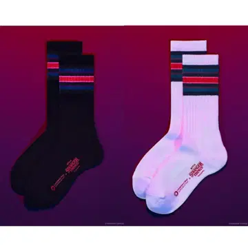 훼미리마트 기묘한 이야기 라인 양말 2개