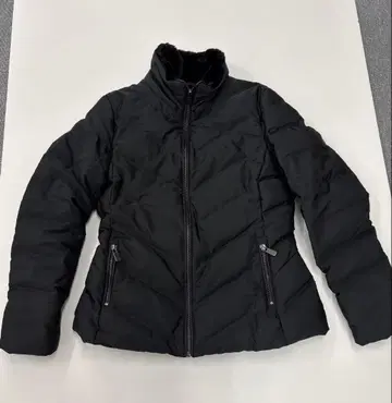 ZARA 블랙 다운 자켓 40 사이즈 새상품급