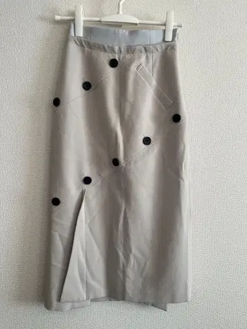 UNITED TOKYO 베이지 타이트 스커트 사이즈 1