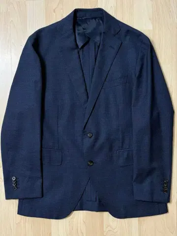 유니버설 랭귀지 수트 셋업 네이비 컬러 슈퍼소닉 카노니코