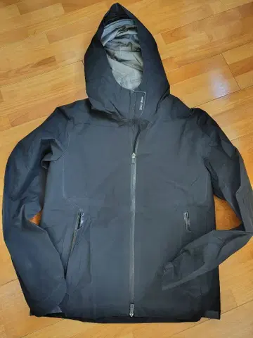 Herno 블랙 마운틴 파카