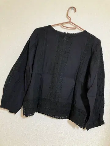 URBAN RESEARCH 앤티크 레이스 블라우스