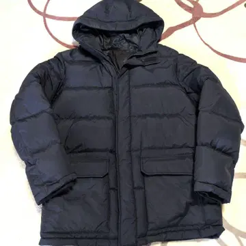 가격 인하. 유니클로 XL 다운 자켓 후드 부착 다크 네이비 XL