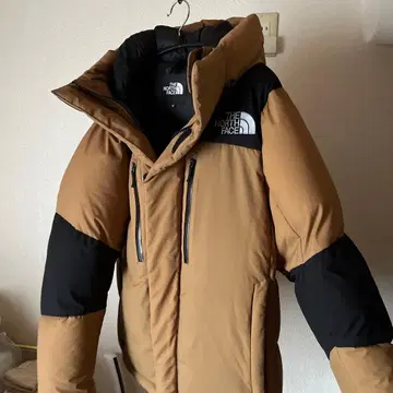 THE NORTH FACE 다운 자켓 M 사이즈 브라운/블랙