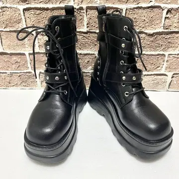 통굽 레이스업 부츠 EU 39 블랙 스퀘어토 벨트 장식 고딕계 슬림 레그