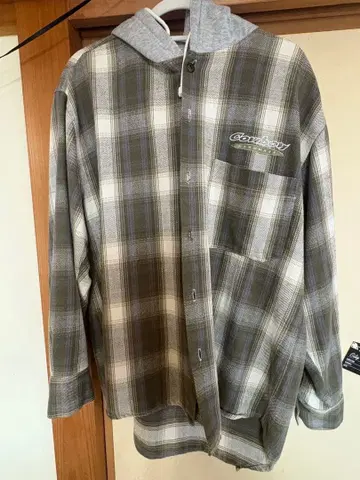 후드 부착 플란넬 셔츠