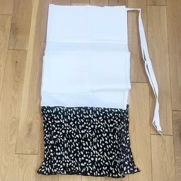 플리츠 밑단 가리개 애니멀 블랙 기모노