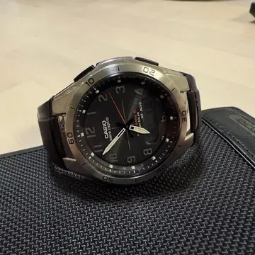 CASIO 웨이브셉터 솔라 손목시계
